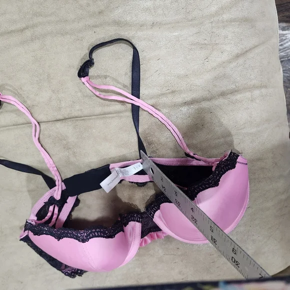 Y2K Jezebel Bright Pink Satin And Black Lace Bra Size 34C And Skirt Size S Set - Picture 5 of 6